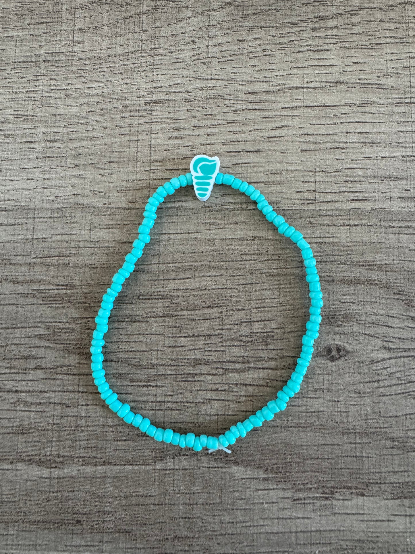 Light Blue Shell Charm Band