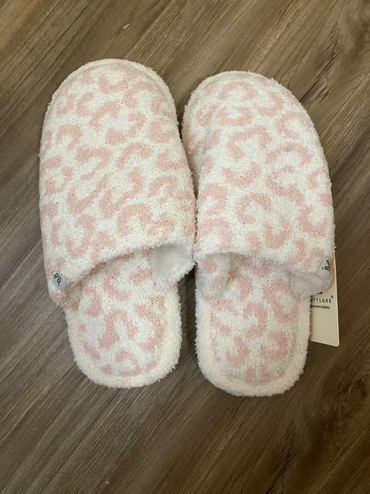 Pink Leopard Fuzzy Slippers